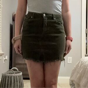 Love Tree Dark Green Mini Skirt